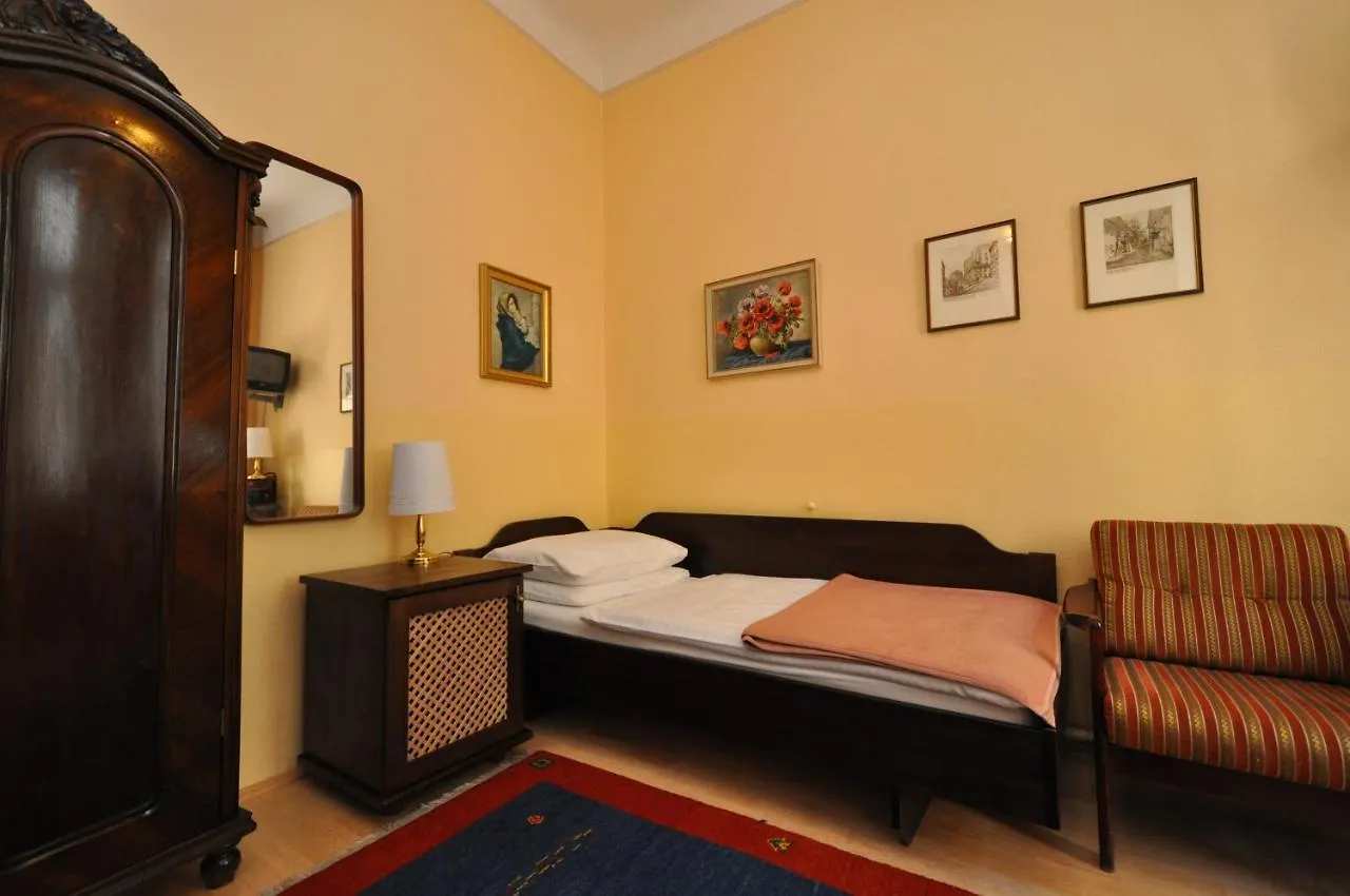 Hotel Pension Bosch Bécs Vendégház